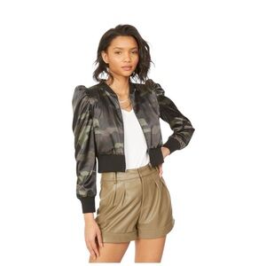 New! Generation Love Tinsley
Bomber in‎ Satin Camo Sz Medium $348